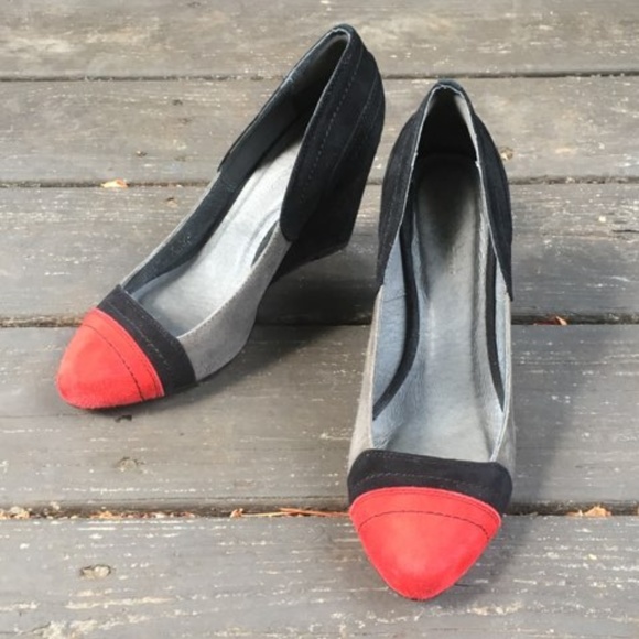 Chocolat Blu Shoes - Chocolat Blu Wedge Black Red Colorblock Suede Heel